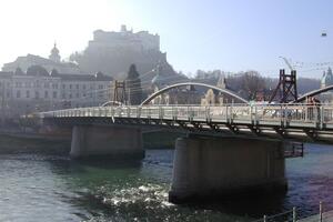 Karolinenbrücke Salzburg