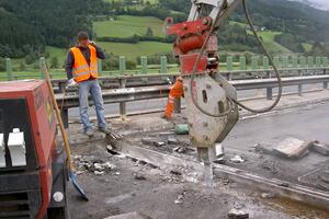 Sanierung Baulos Trieben auf der A9